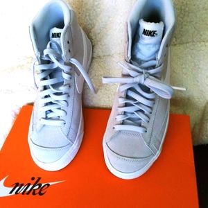 Nike, 7y, grey/white
